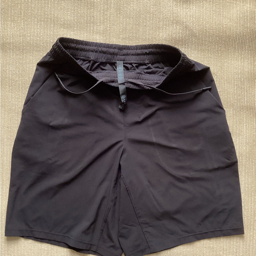 Lululemon Linerless shorts 9” M